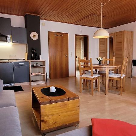 Appartement Haus Zehnthof à Burgen  Extérieur photo